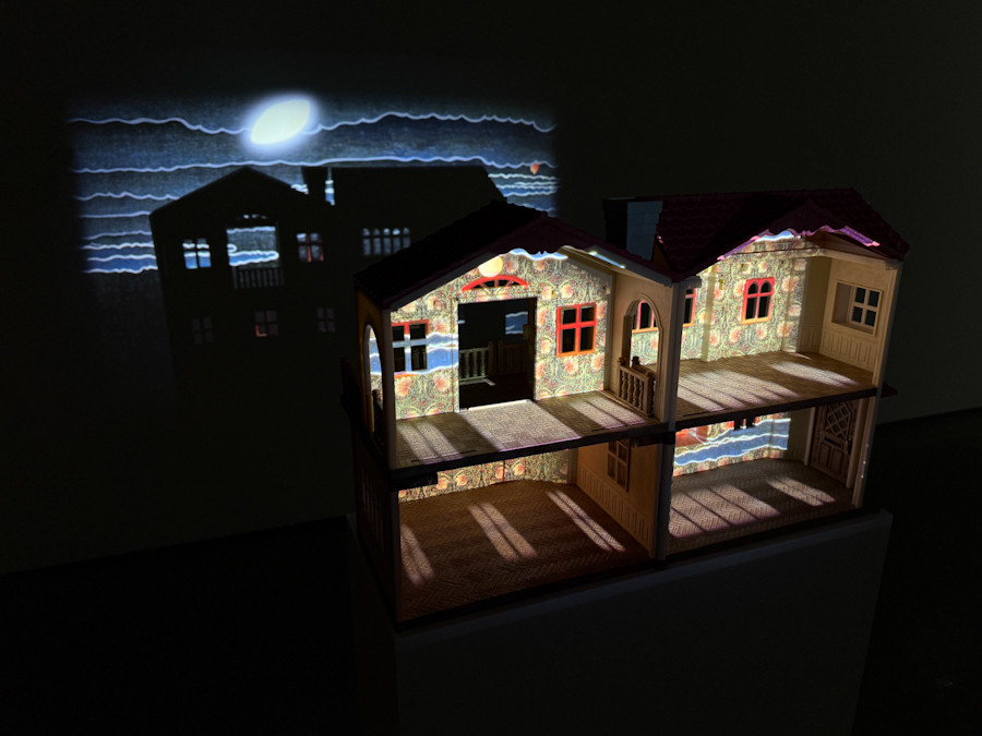 アートウィーク東京 束芋の個展「そのあと」