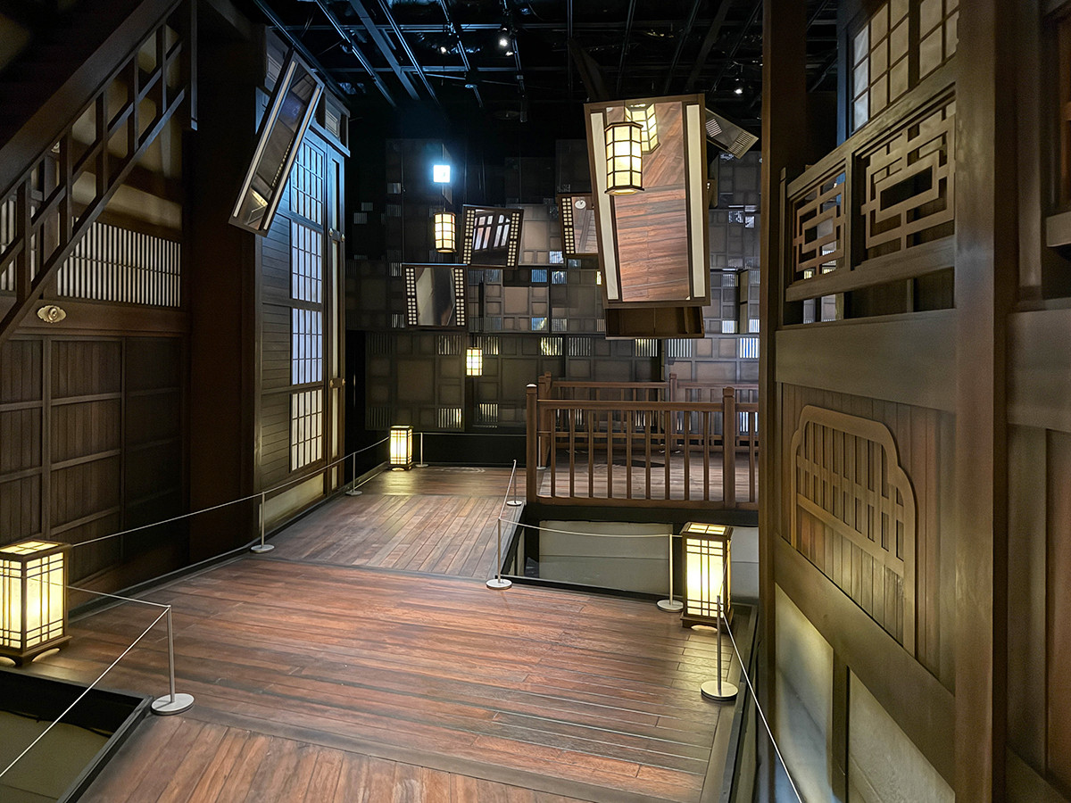 「CREATIVE MUSEUM TOKYO」『アニメ「鬼滅の刃」 柱展 －そして無限城へ－』会場より　7.「そして無限城へ」