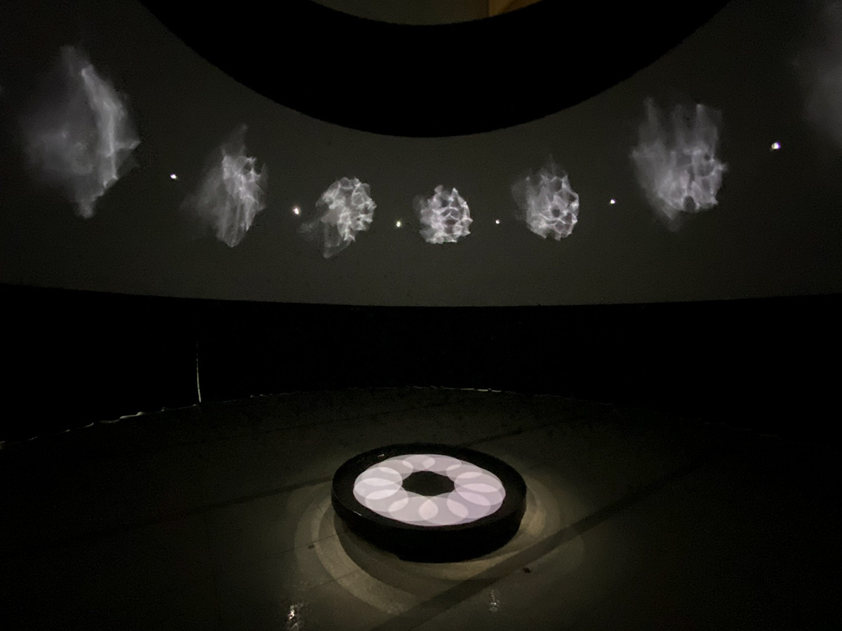 オラファー・エリアソン ときに川は橋となる