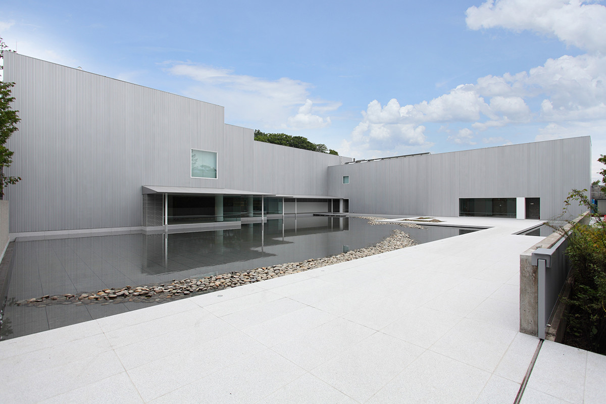 長野県信濃美術館 東山魁夷館 美術館・博物館 インターネットミュージアム