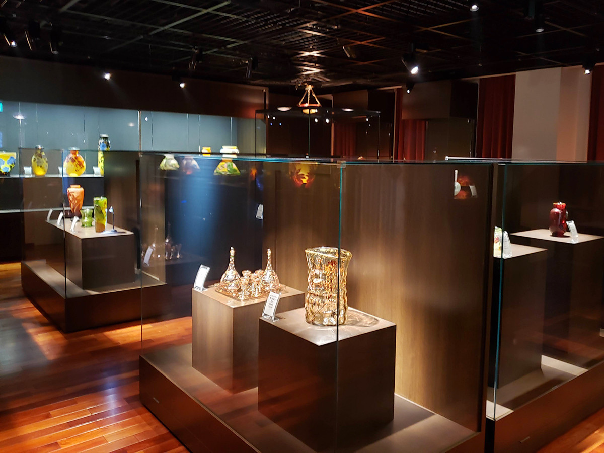 究極のガラス芸術 「エミール・ガレ展」