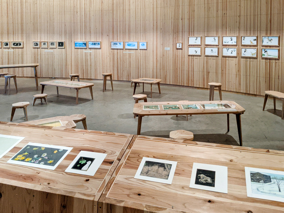 「みみをすますように　酒井駒子」展