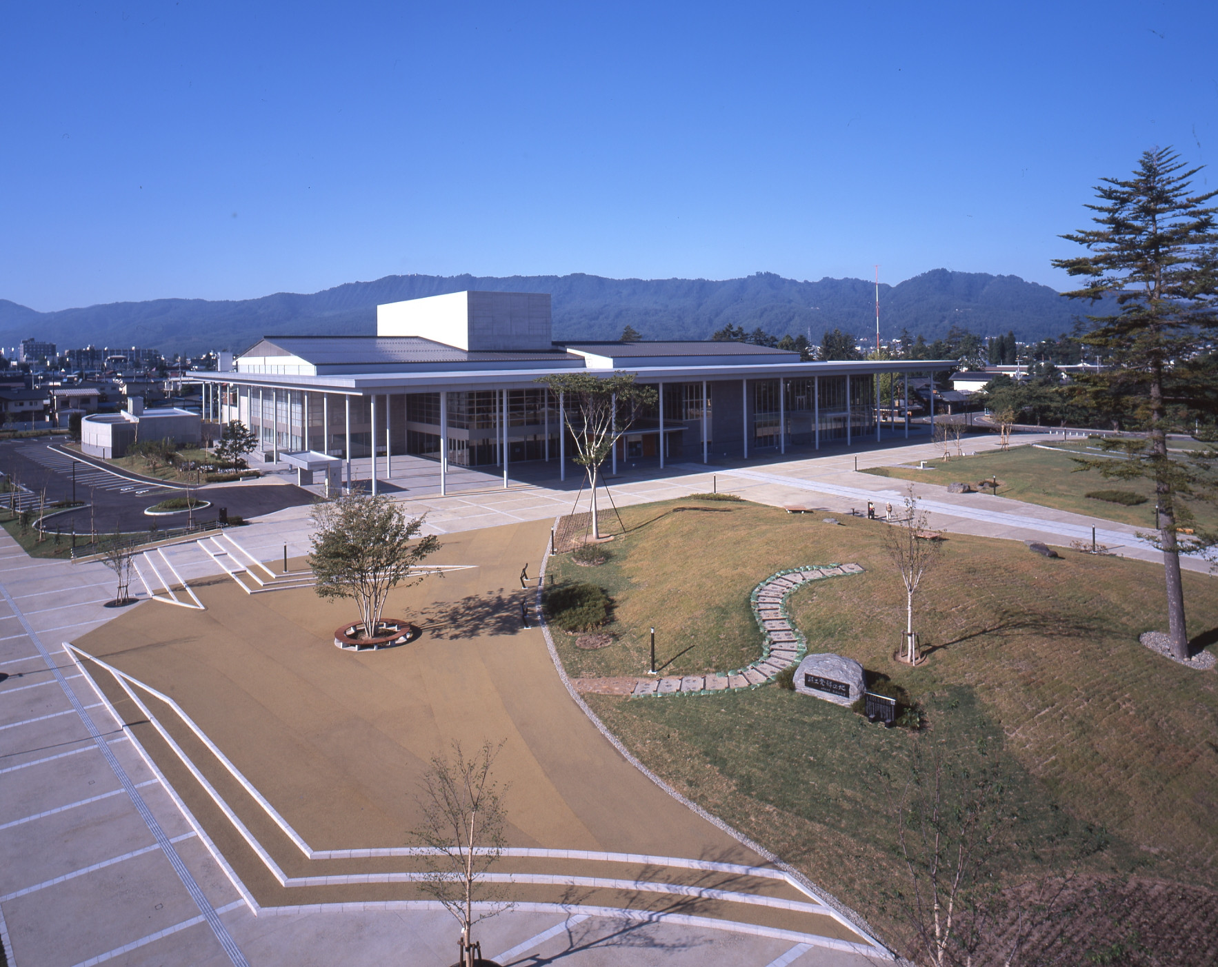 日本画をたのしもう-高精細複製が語る名品の世界—