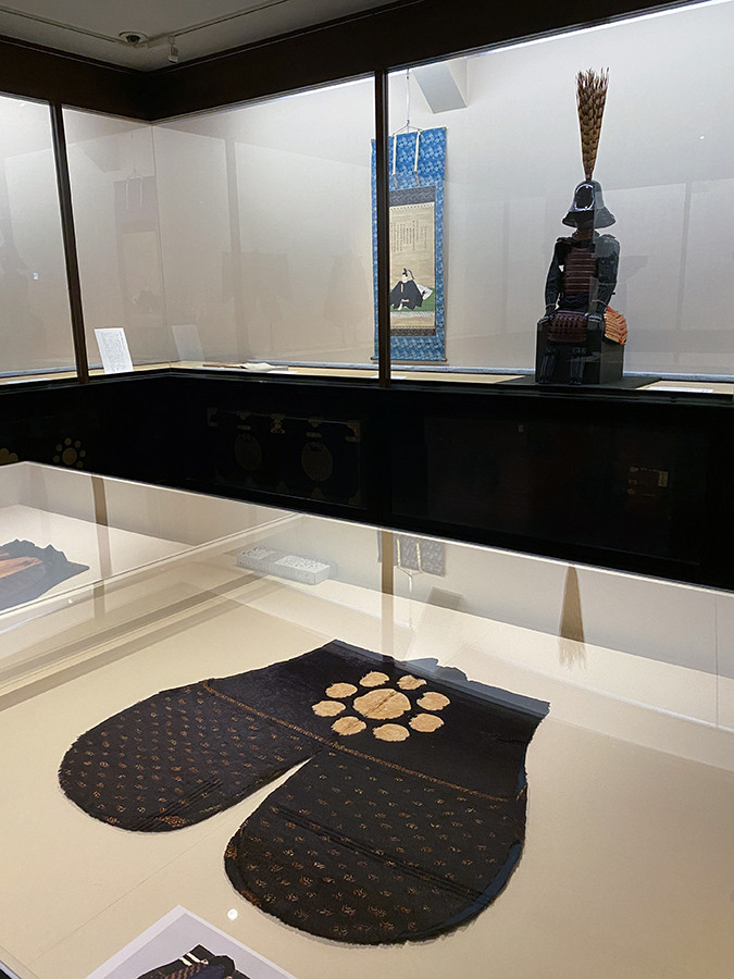 細川家に伝わる武具を展観 ― 永青文庫で「美しき備え」展