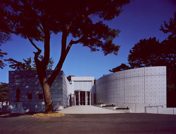 雅の世界　-生越仁子貝合わせ作品展-