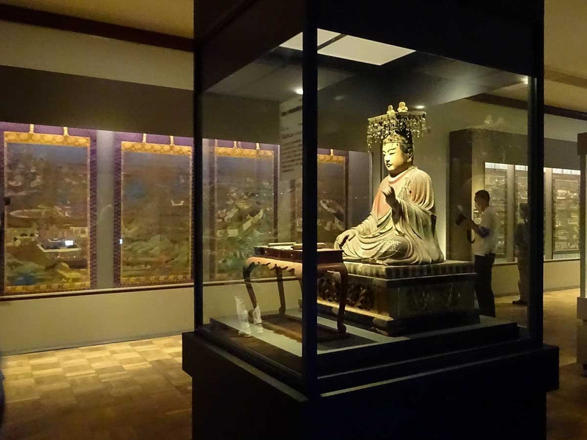 千四百年御聖忌記念特別展 聖徳太子 日出づる処の天子 | レポート | アイエム[インターネットミュージアム]