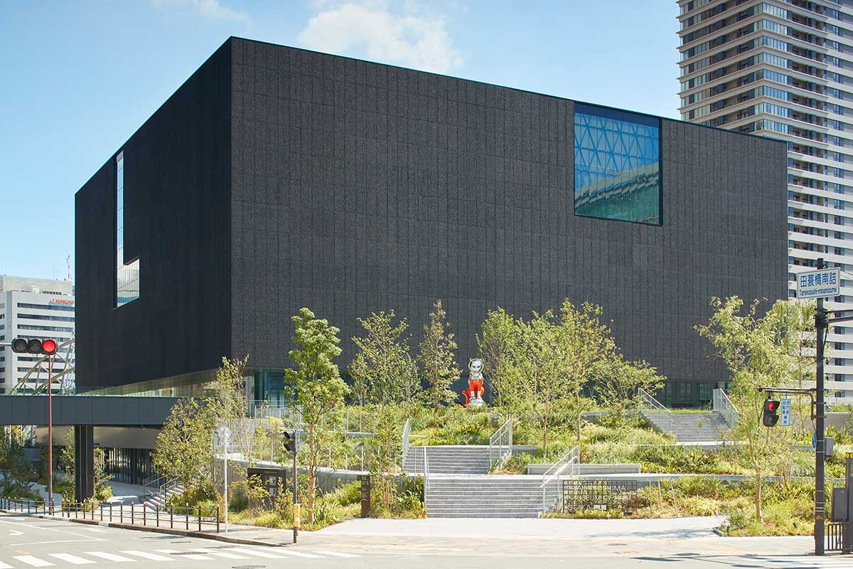 驚異の部屋の私たち、消滅せよ。 — 森村泰昌・ヤノベケンジ・やなぎみわ —