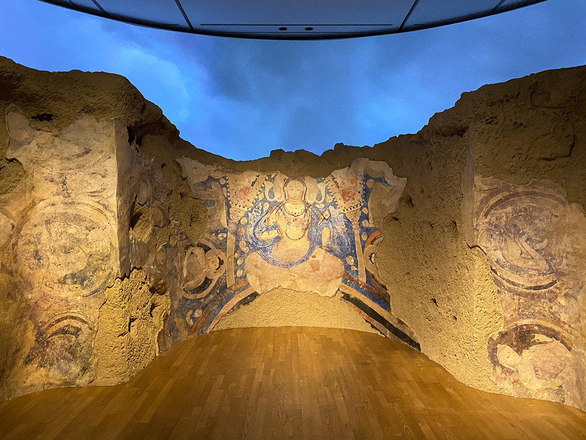 みろく ― 終わりの彼方 弥勒の世界 ― | レポート | アイエム