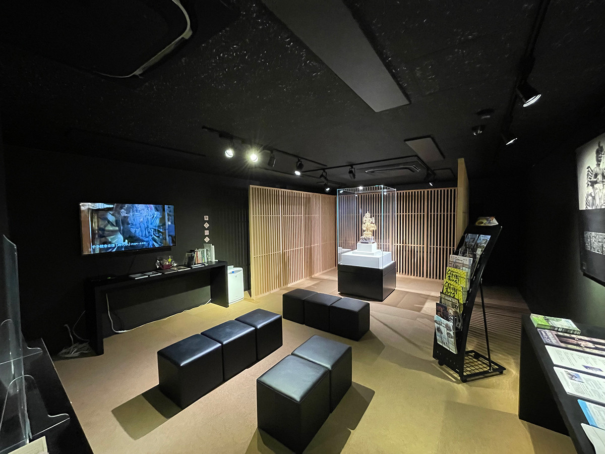 高月町落川　浄光寺　十一面観音立像