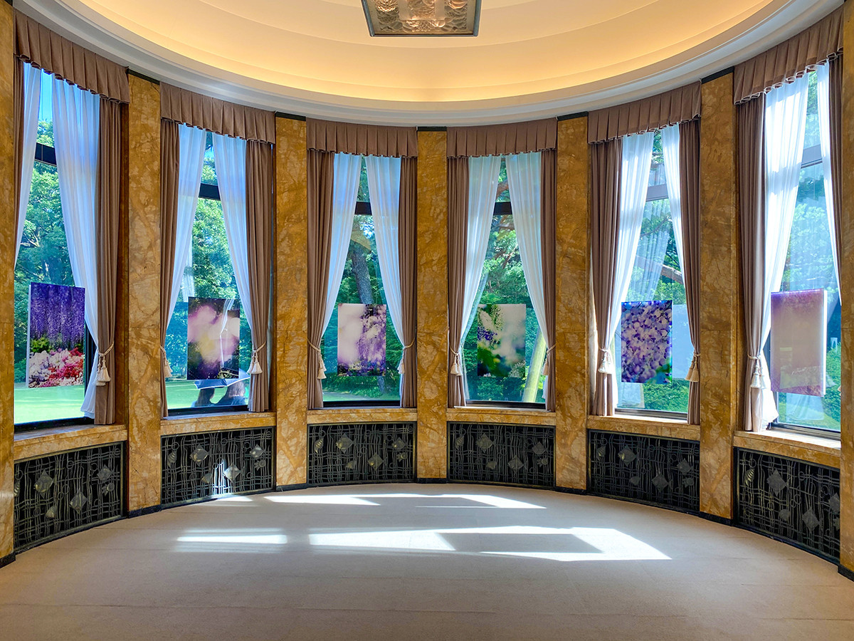 蜷川実花「瞬く光の庭」