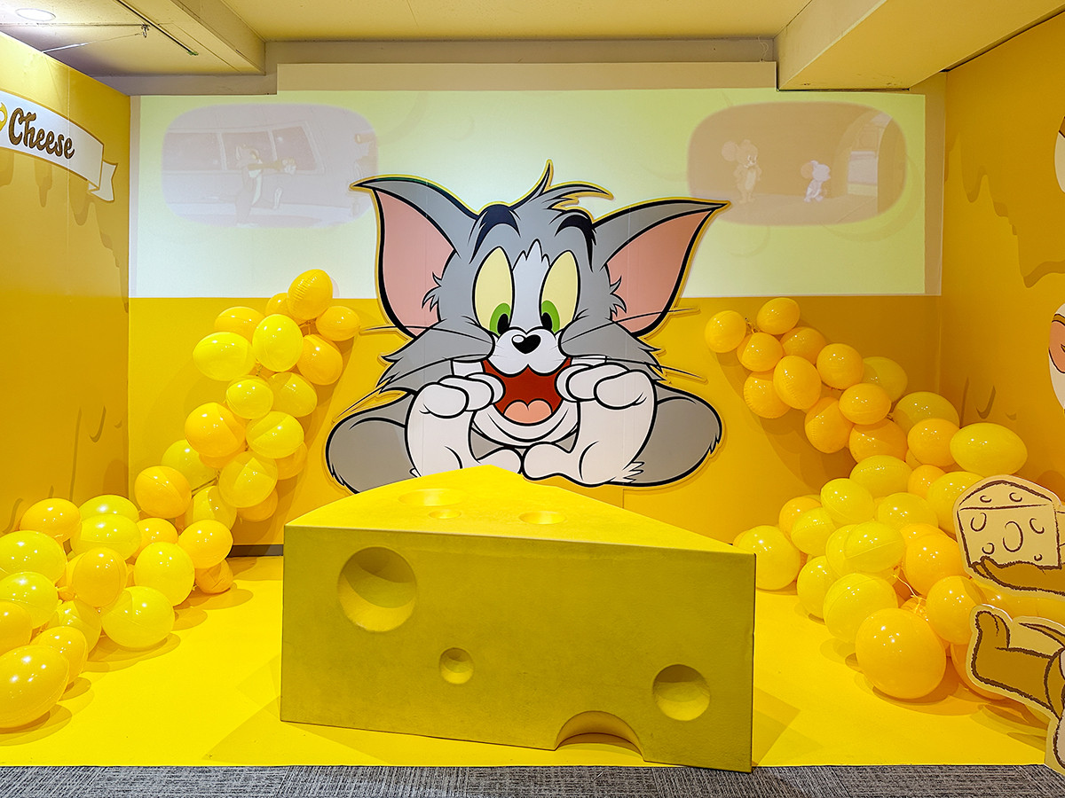 トムとジェリー展覧会】トムとジェリー85周年記念展 チーズboxマスコット |