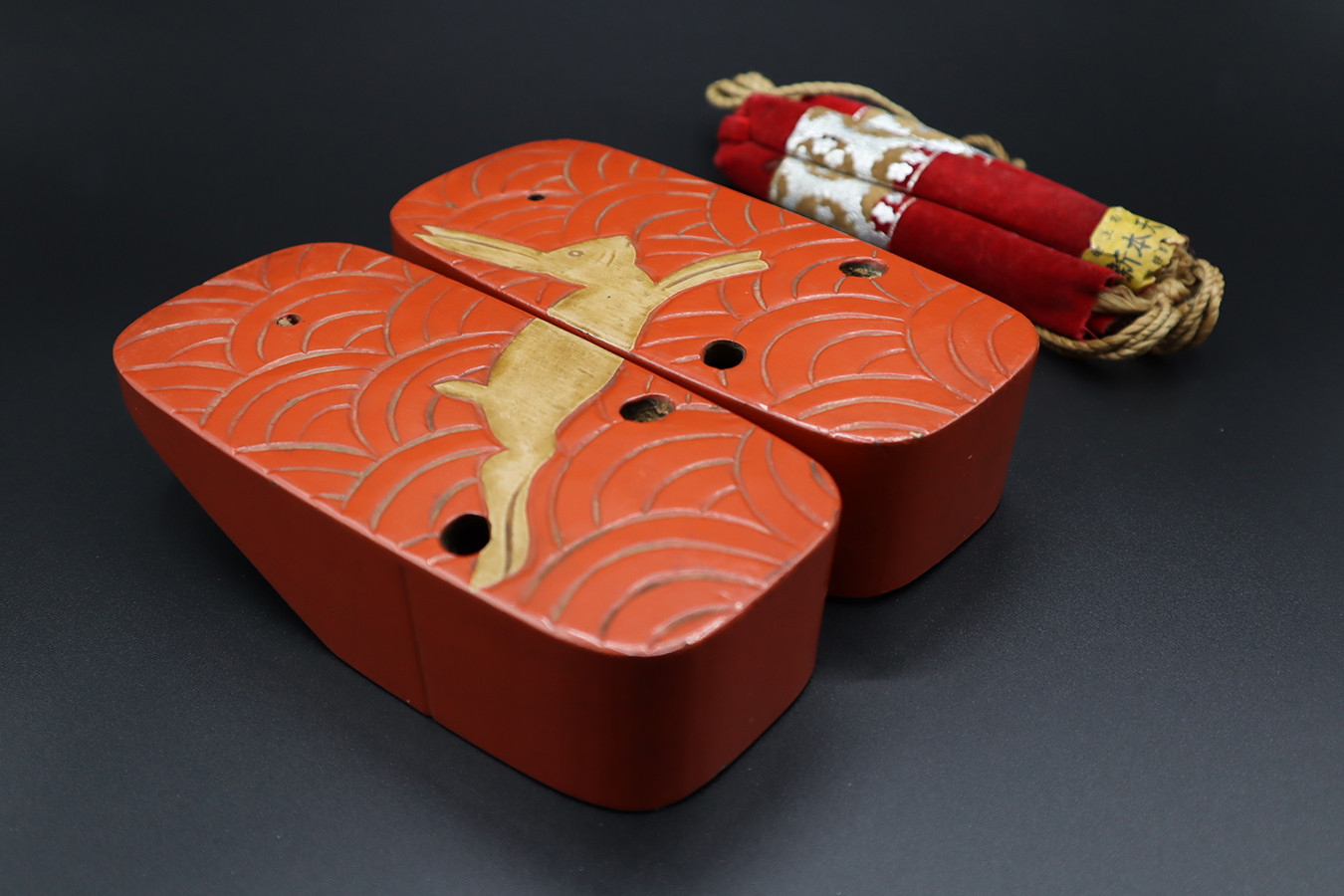 《兎波を走る》