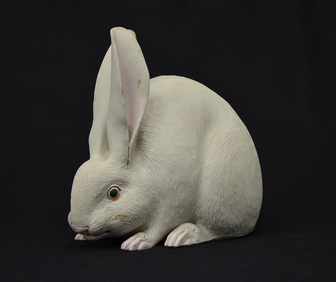 《兎置物》