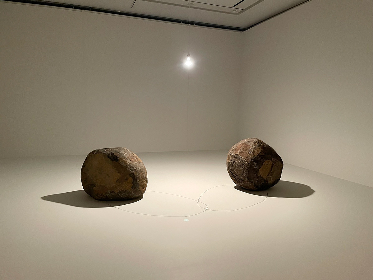 兵庫県立美術館開館20周年記念 李禹煥