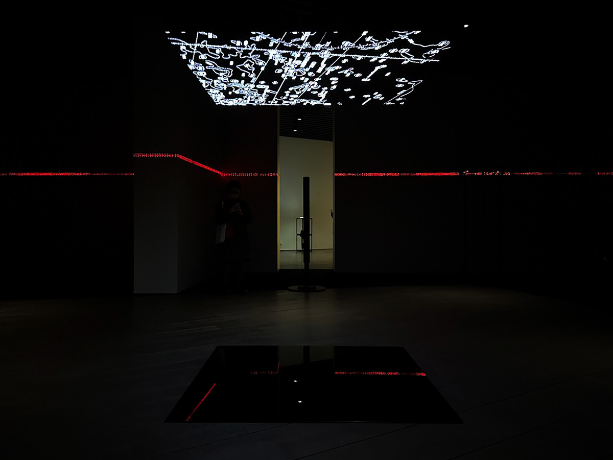 アーティゾン美術館で「ダムタイプ|2022: remap」 ― ヴェネチア・ビエンナーレ国際美術展日本館の帰国展