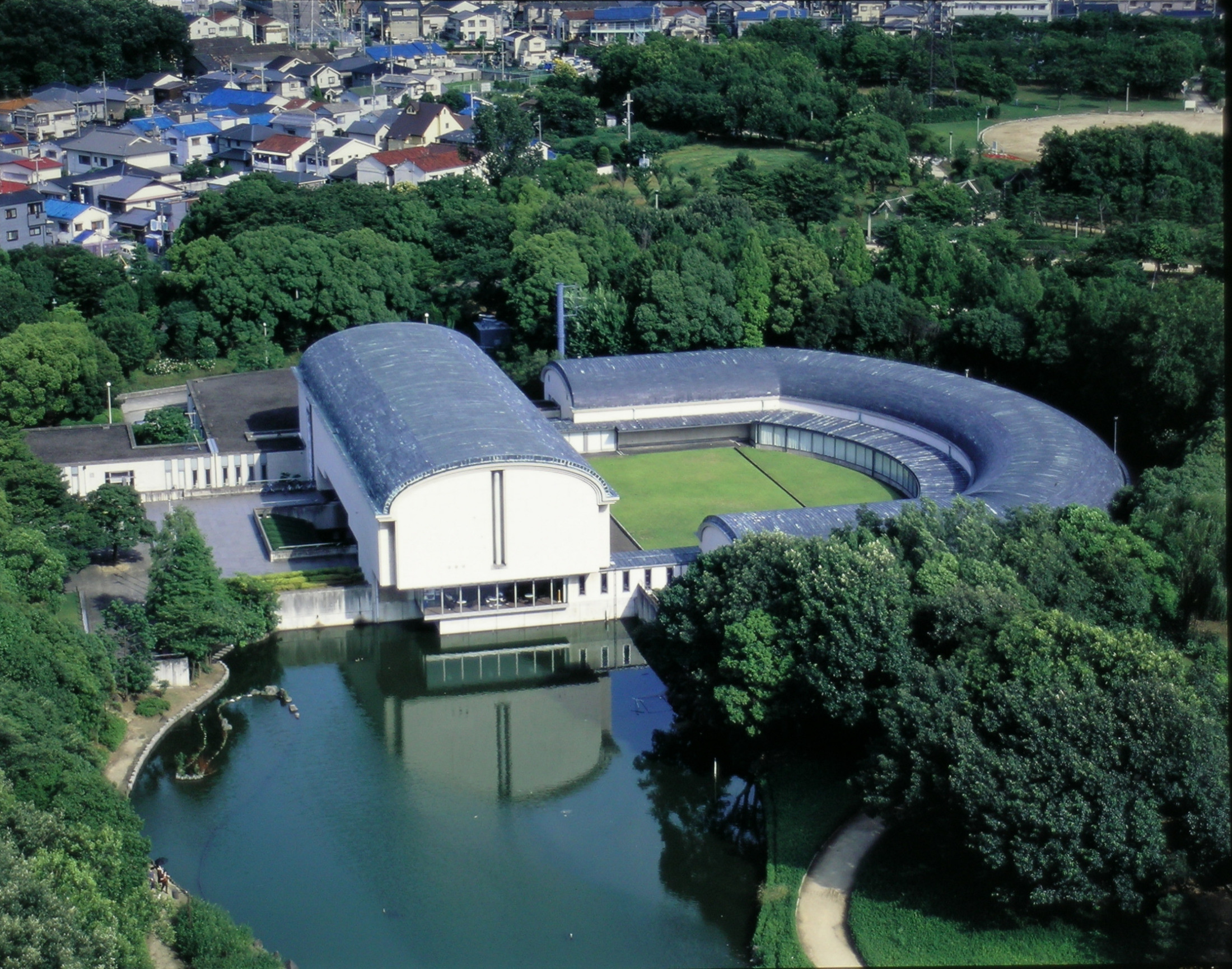 堺 市 博物館