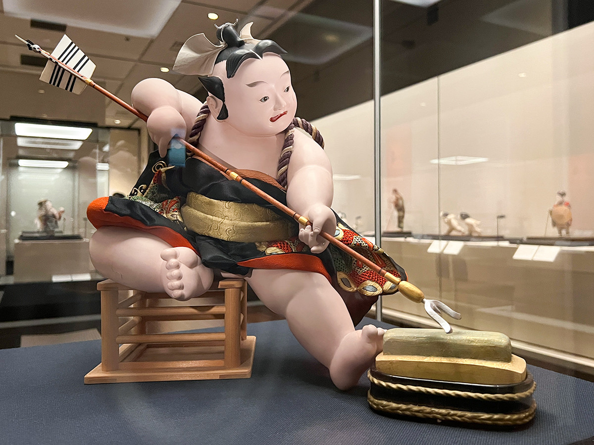 岡本玉水　人形芸術にかけた生涯—御所人形から玉水人形へ