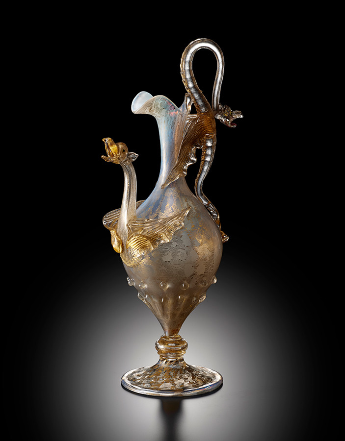 《双頭龍装飾水差》