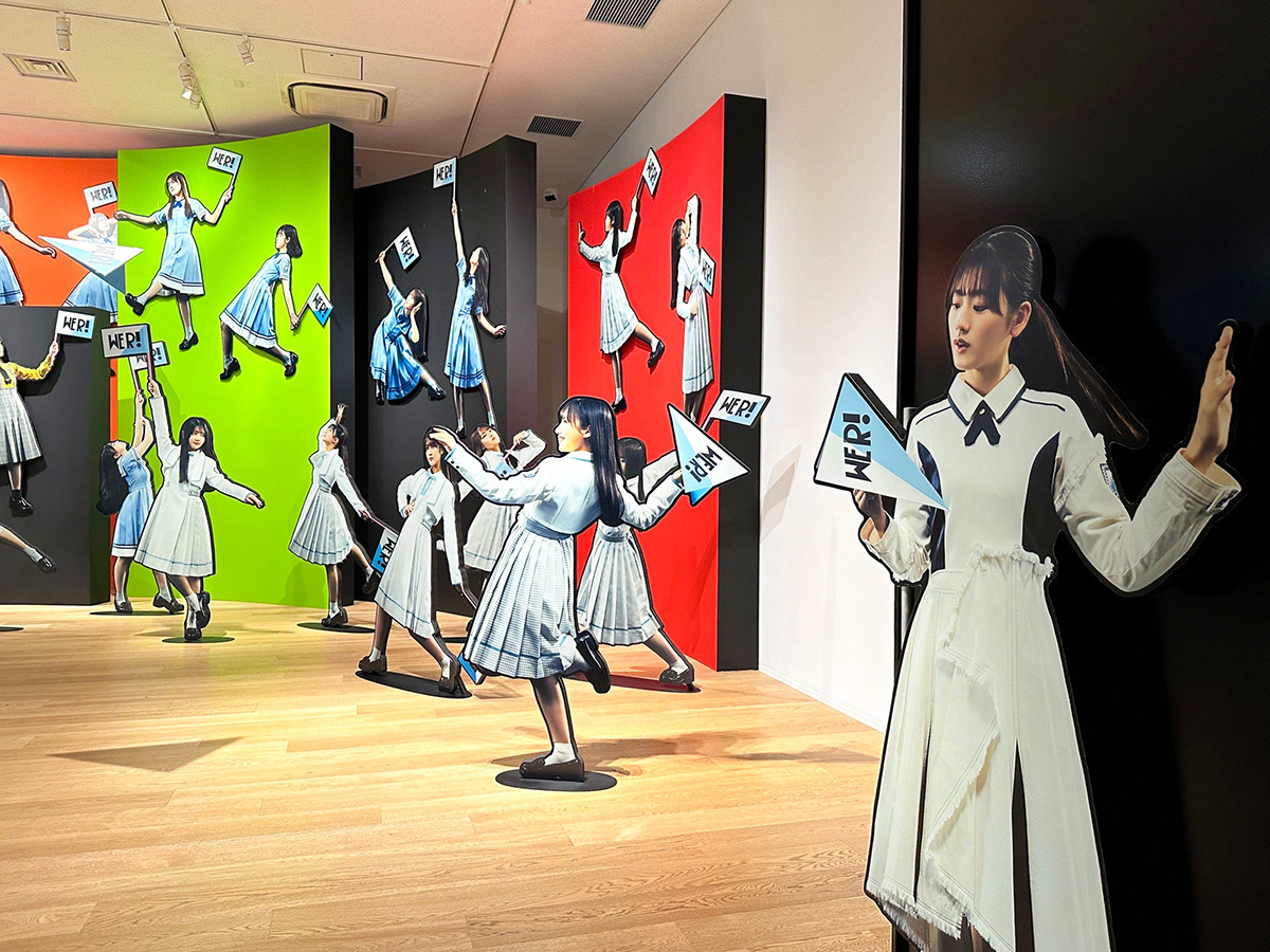 日向坂46、初の展覧会が六本木ミュージアムで開催