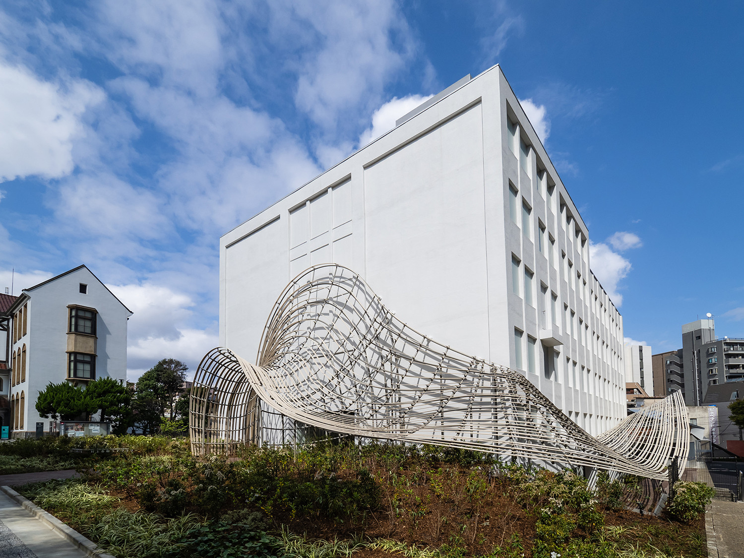山本容子版画展「世界の文学と出会う〜カポーティから村上春樹まで」