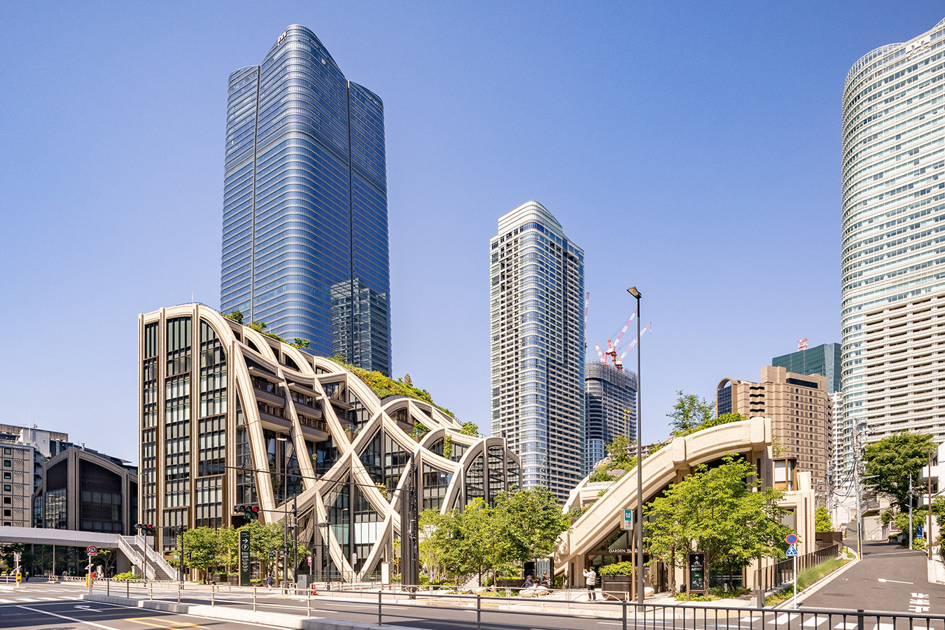 松山智一展 FIRST LAST