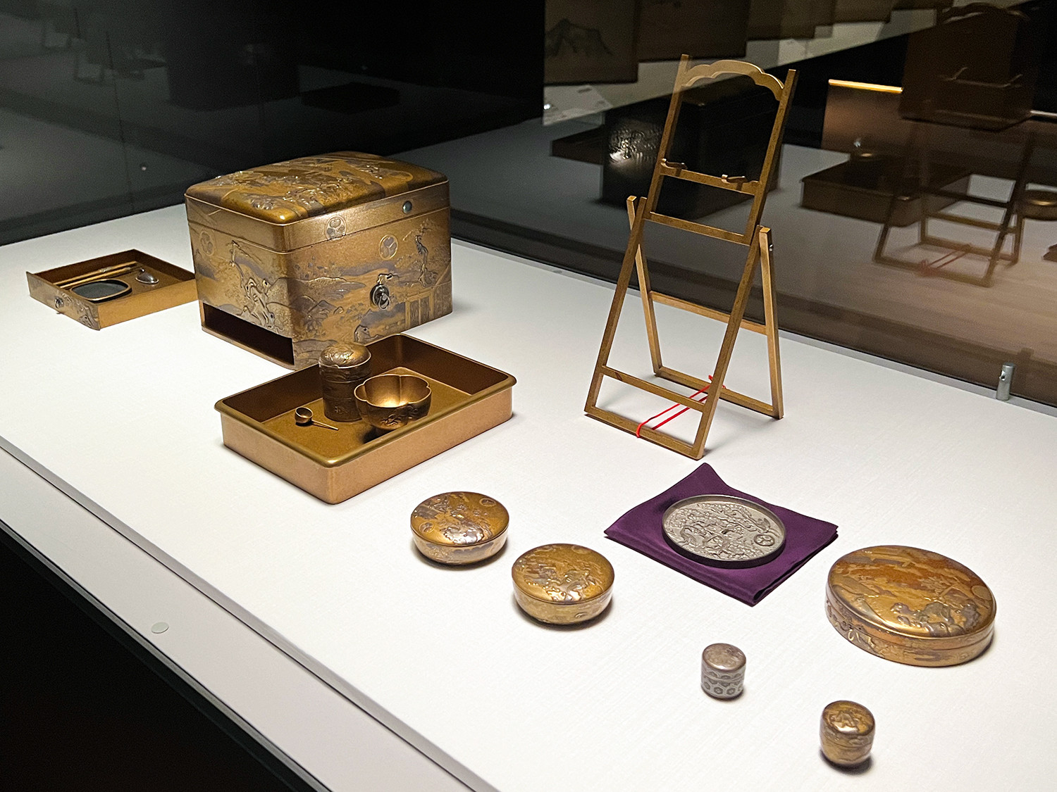 国宝「源氏物語絵巻」「初音の調度」をはじめとする徳川美術館の名品（レポート） | レポート | アイエム[インターネットミュージアム]