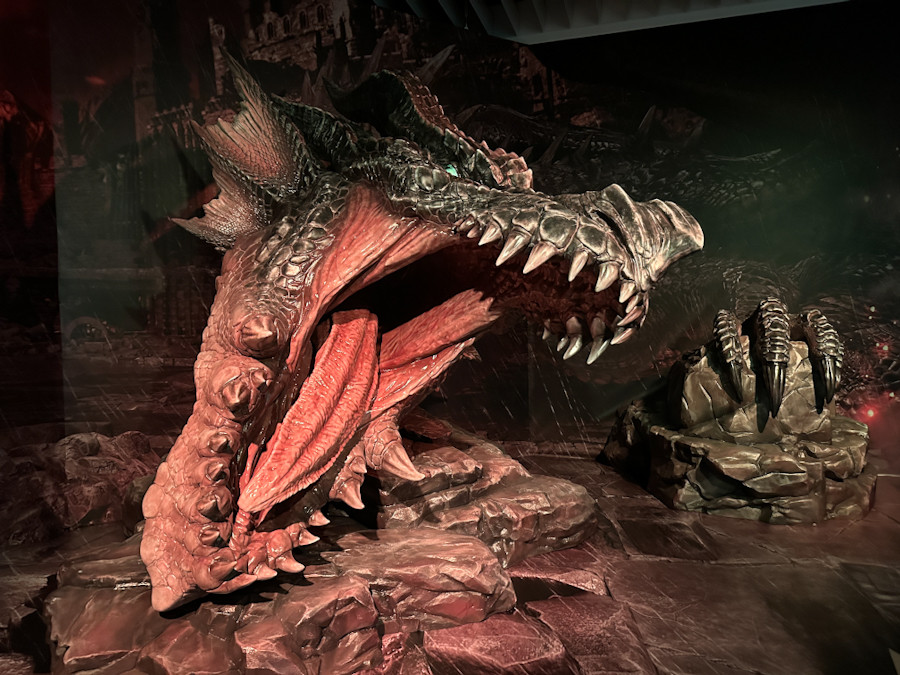 大ヒットゲームのモンスターが目の前に ― 20周年のモンハン「大狩猟展」が開催