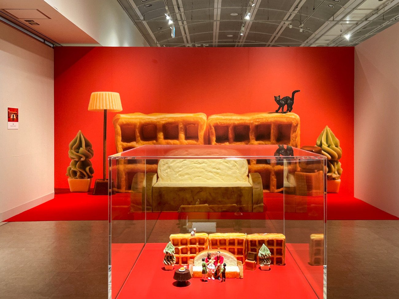 インスタで大人気、ミニチュアの作品世界 ― 日本橋髙島屋で「田中達也