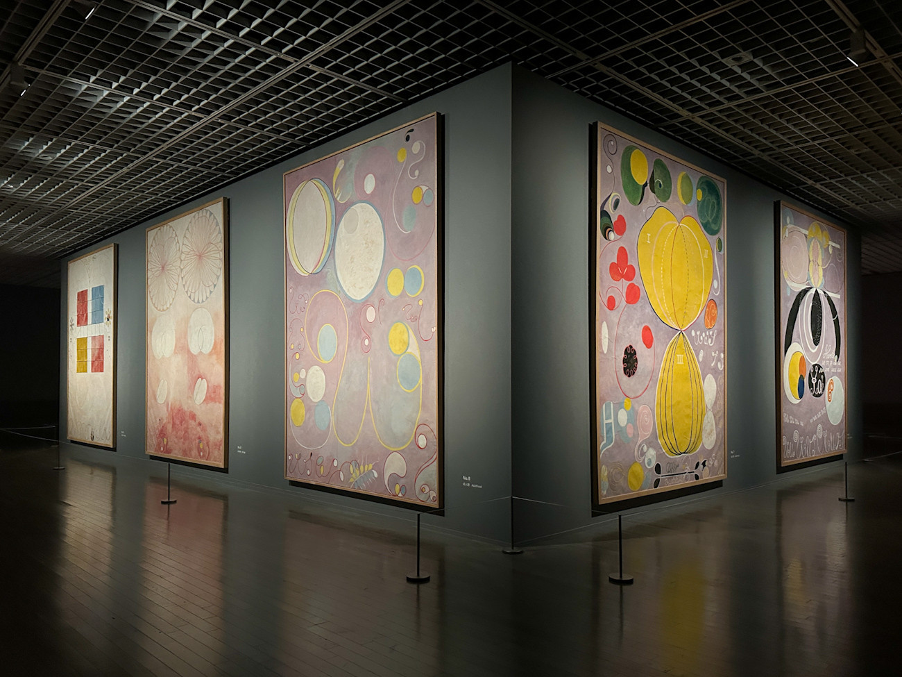 カンディンスキーより先に? 幻の抽象画家ヒルマ・アフ・クリント、日本初の回顧展