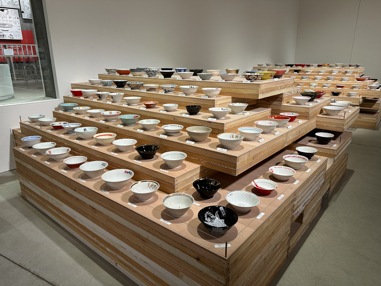 21_21 DESIGN SIGHT 企画展「ラーメンどんぶり展」会場