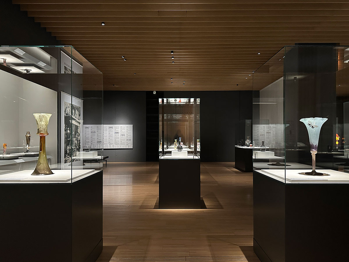 サントリー美術館「没後120年 エミール・ガレ:憧憬のパリ」会場