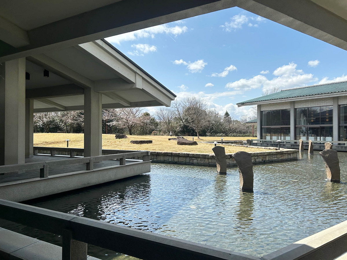 愛知県陶磁美術館