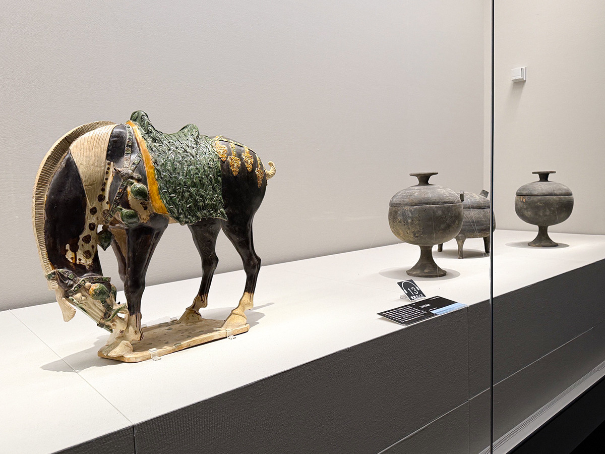 静嘉堂@丸の内「黒の奇跡・曜変天目の秘密」