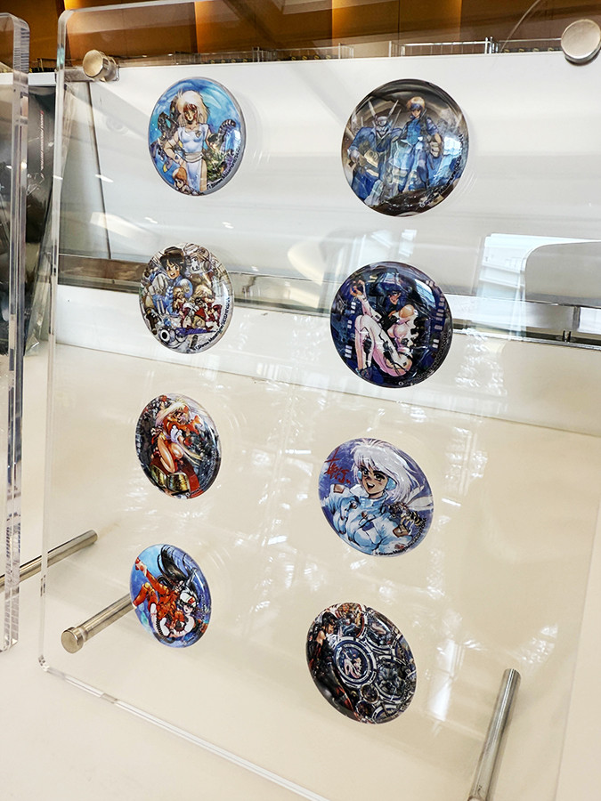 缶バッジ（ランダム8種）