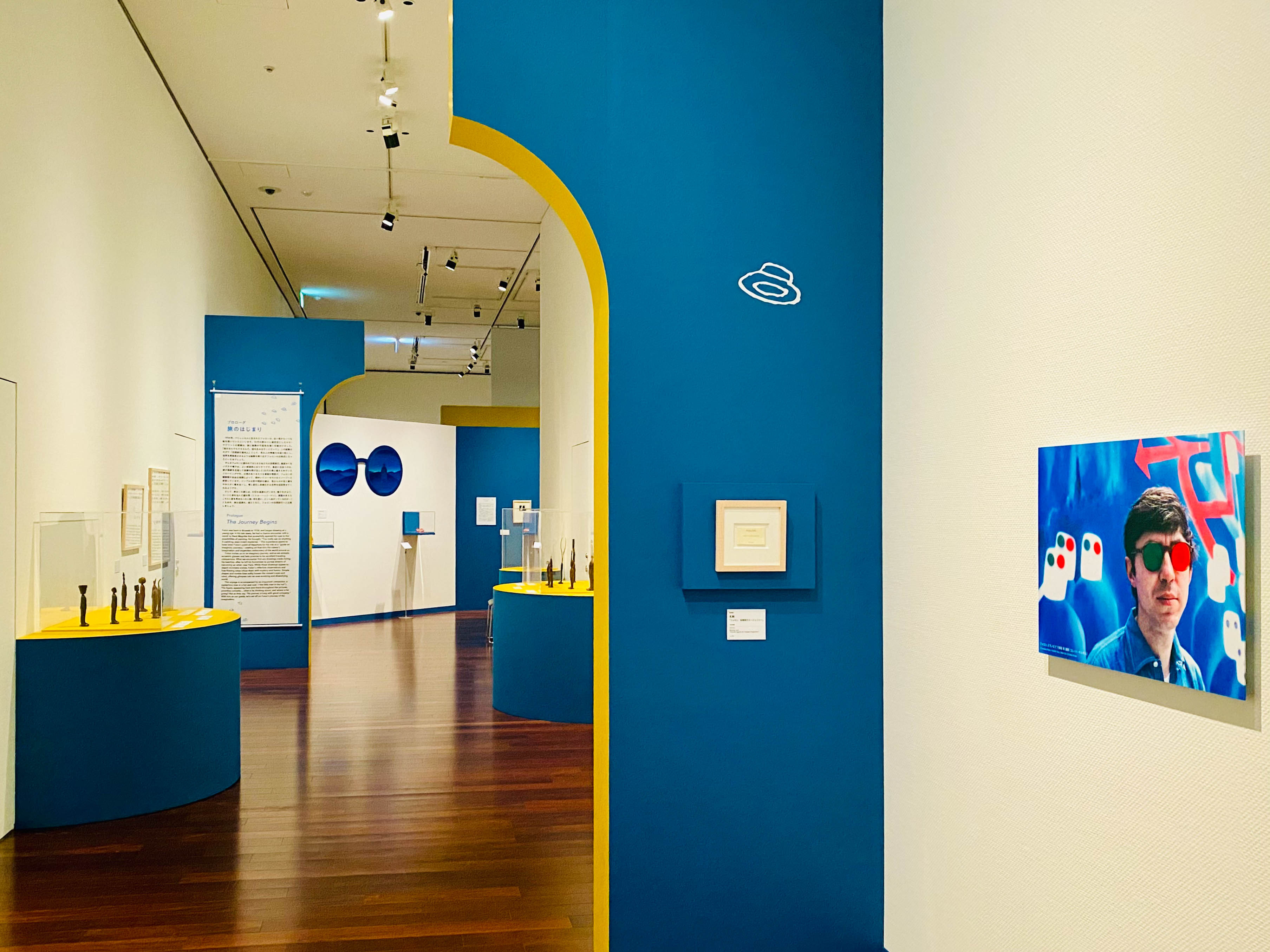 プロローグ 展示風景（空想旅行案内人 ジャン＝ミッシェル・フォロン、2025年4月5日(土)～2025年6月22日(日)　あべのハルカス美術館）