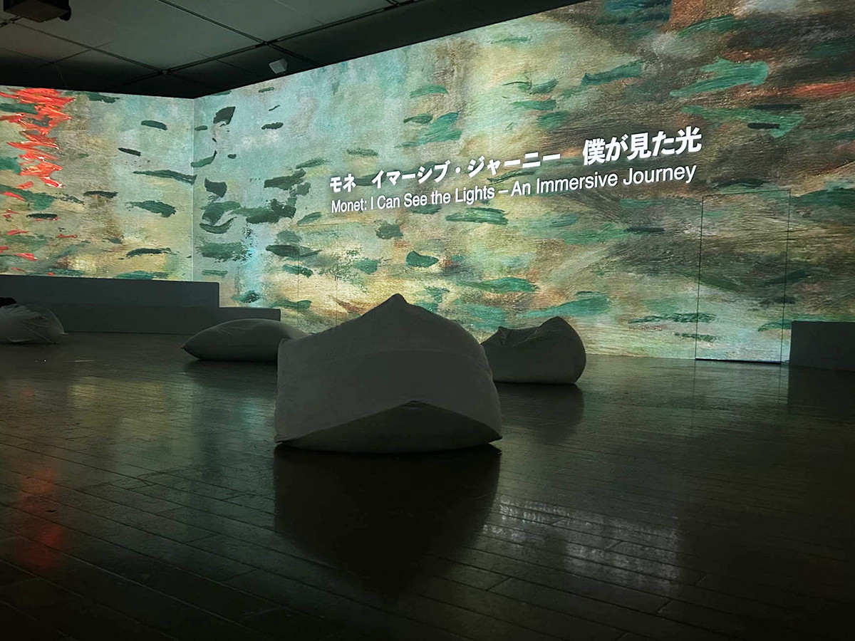 「モネ　イマーシブ・ジャーニー　僕が見た光」名古屋展 会場より　展示風景