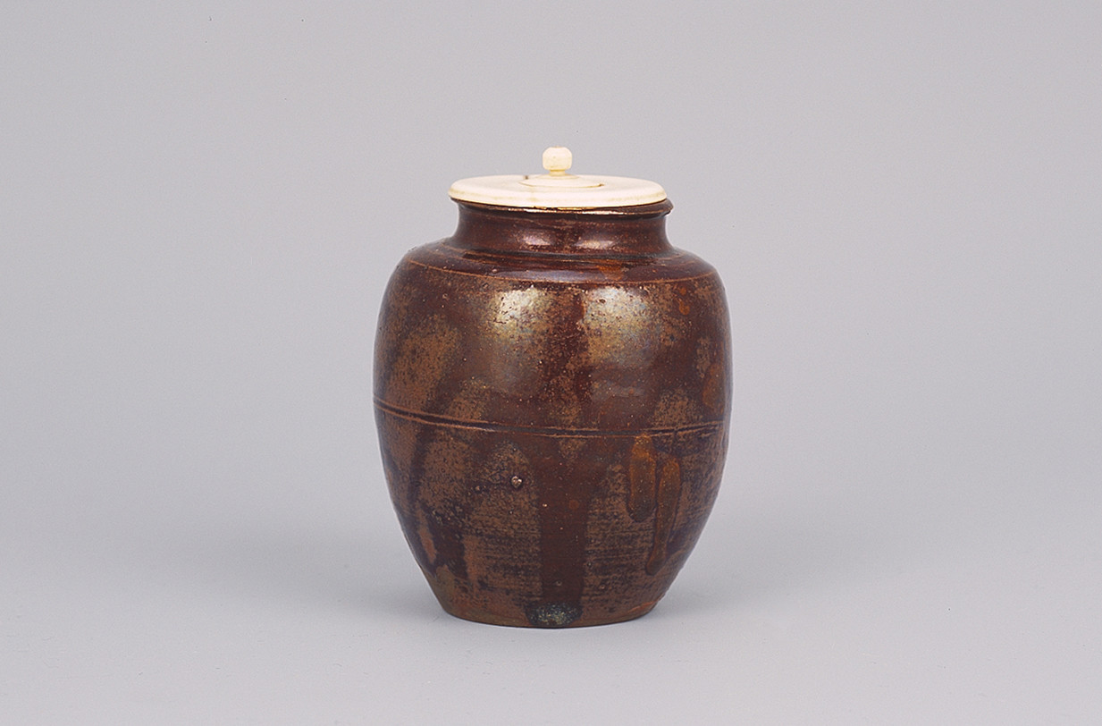 品揃え豊富で 特集展示「大名と茶の湯―井伊家伝来茶道具名品選―」 展覧会 | その他
