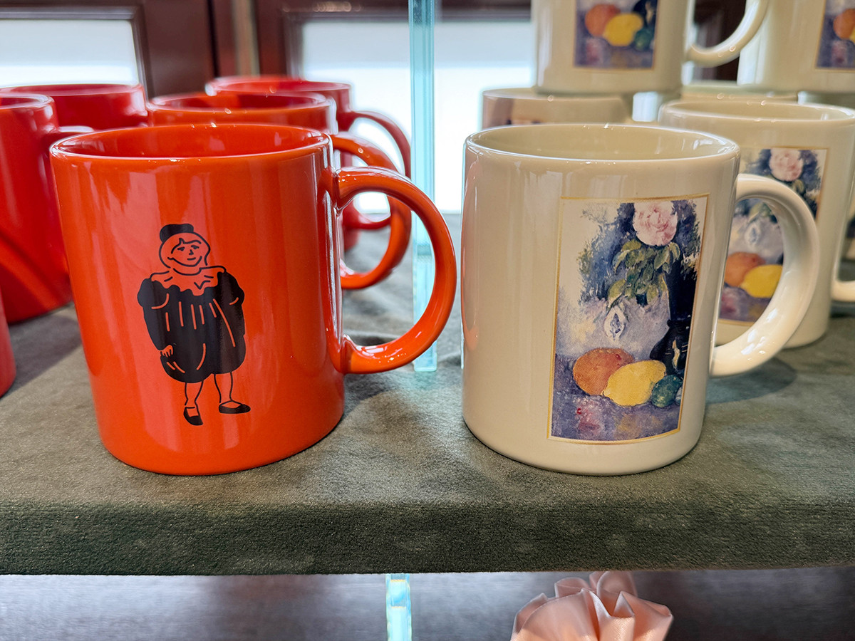 マグカップ（赤・白）