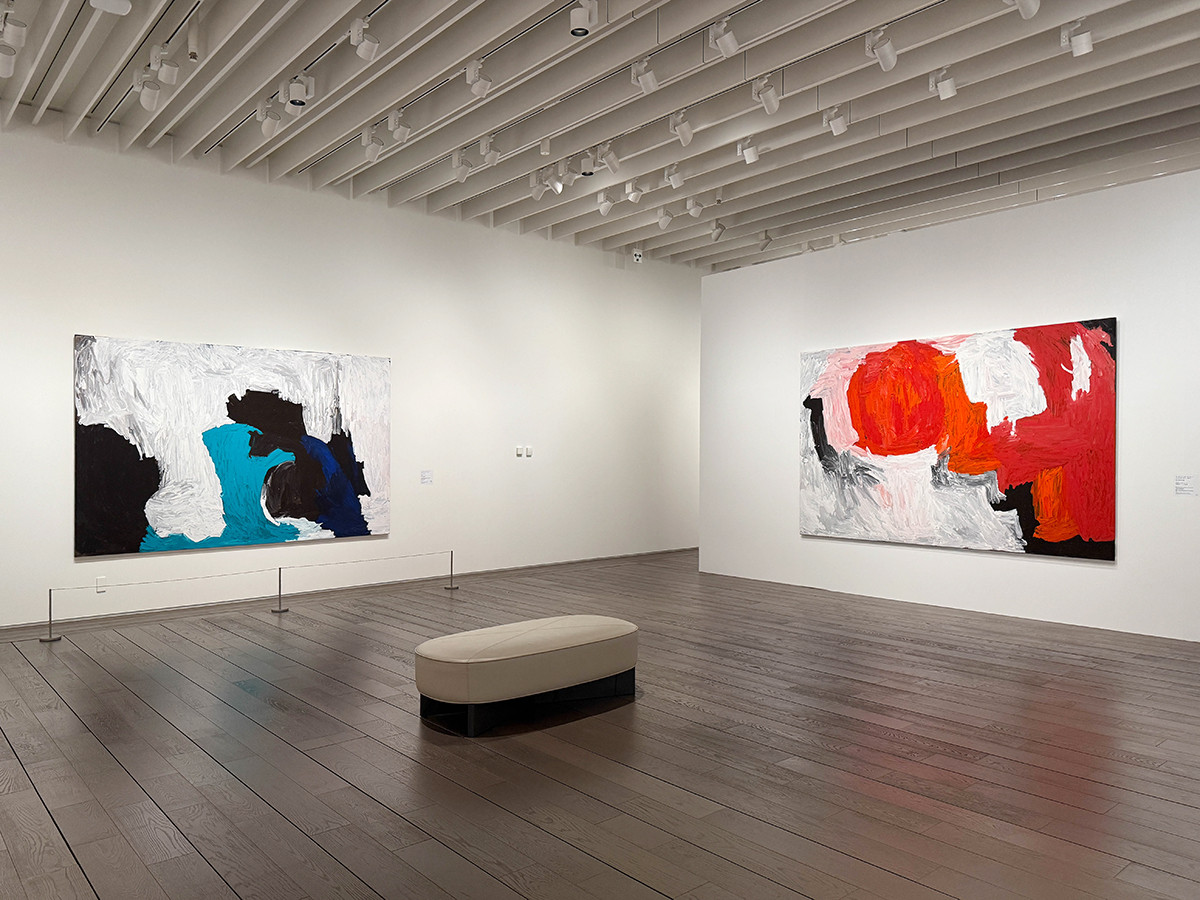 アーティゾン美術館「彼女たちのアボリジナル・アート　オーストラリア現代美術」展示風景より