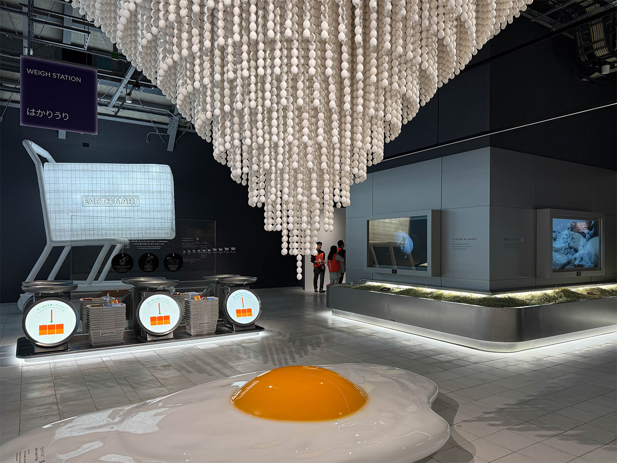 EARTH MART／小山薫堂