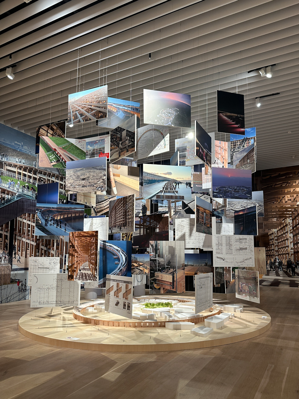 森美術館「藤本壮介の建築：原初・未来・森」