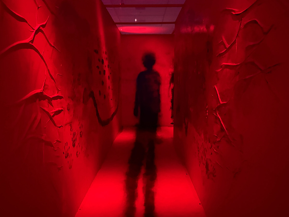 六本木ミュージアム「1999展 ―存在しないあの日の記憶―」会場