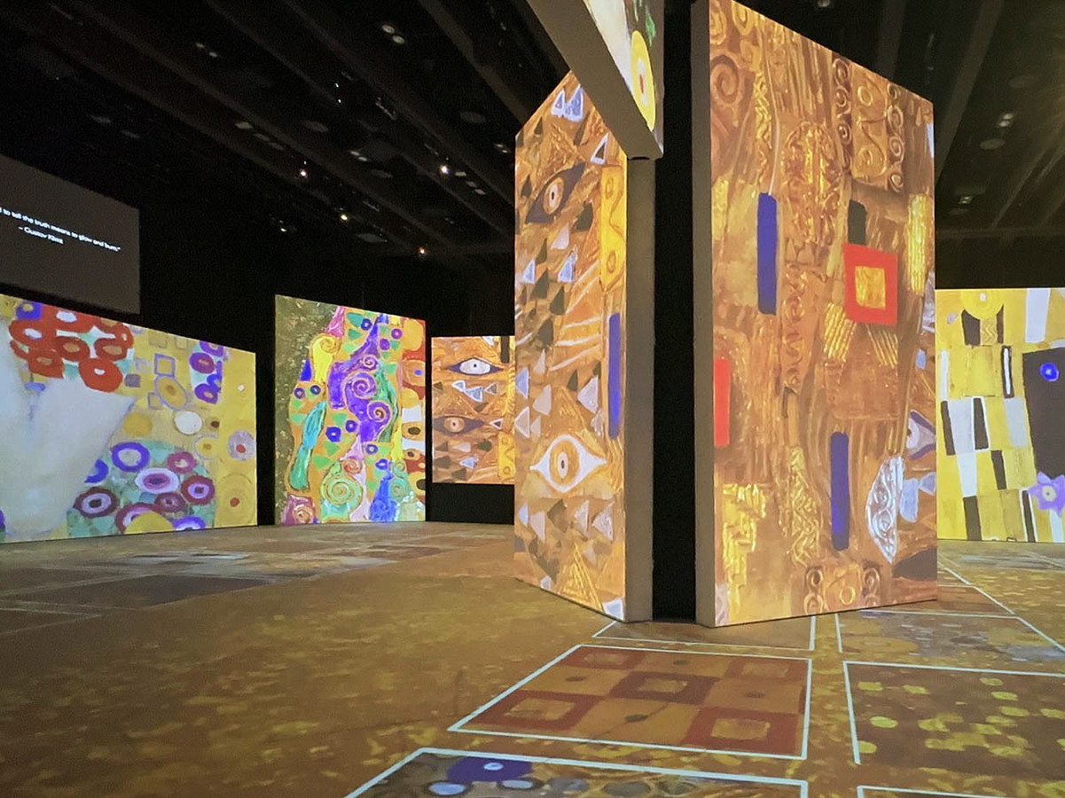 渋谷スカイ「SKY GALLERY」 「INNER NEBULAS｜光が奏でる、夏の星雲」