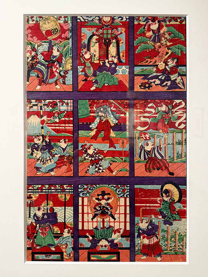 そごう美術館「Ukiyo-e 猫百科 ごろごろまるまるネコづくし」会場より　歌川芳藤《志ん板猫のかるわざ》明治（1868-1912）前期頃　松野定七　個人蔵