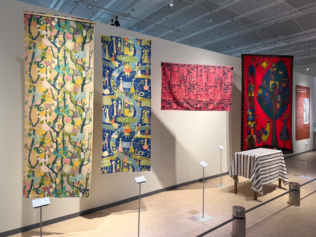 日本橋高島屋「20世紀北欧デザインの巨匠 スティグ・リンドベリ展」会場