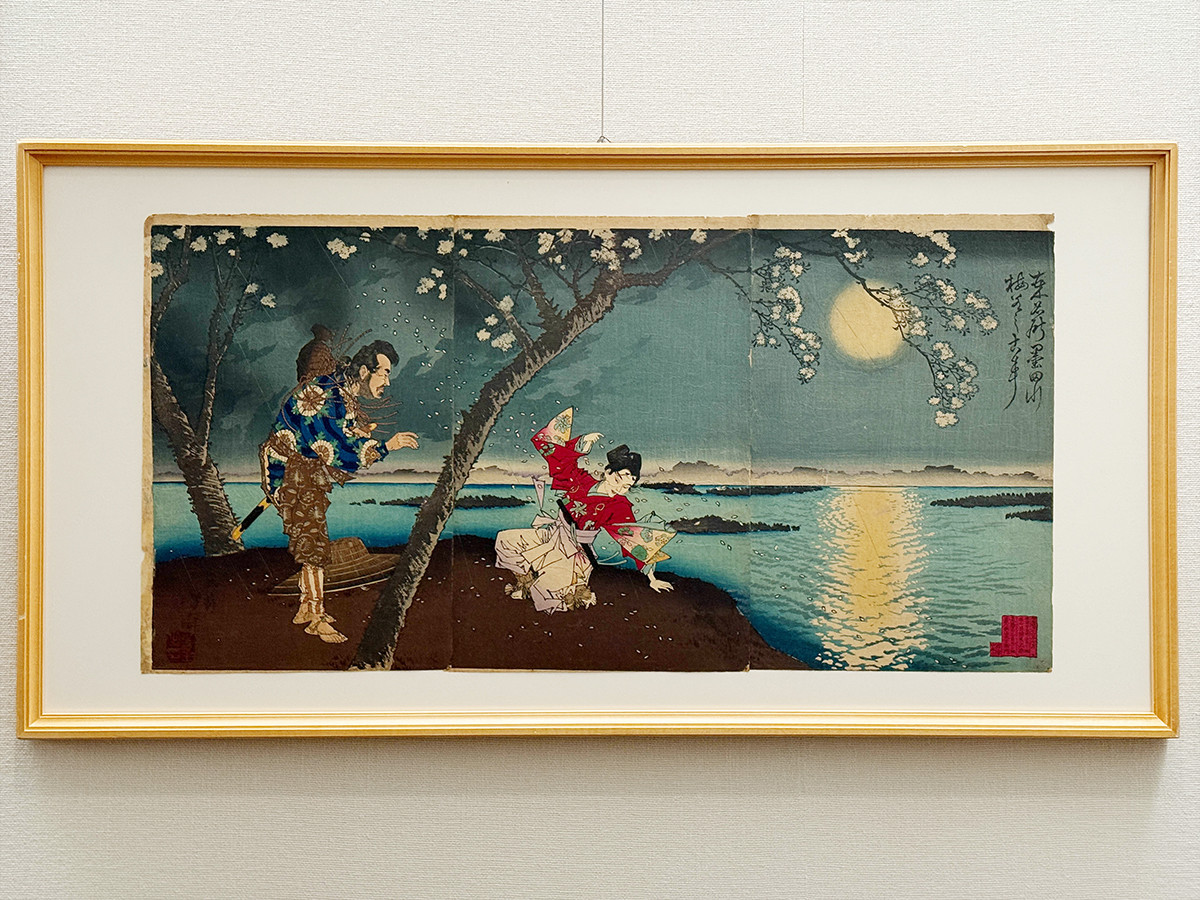 太田記念美術館「蔦屋重三郎と版元列伝」会場より　月岡芳年《東名所墨田川梅若之古事》明治16年（1883）7月　版元：秋山武右衛門　太田記念美術館蔵