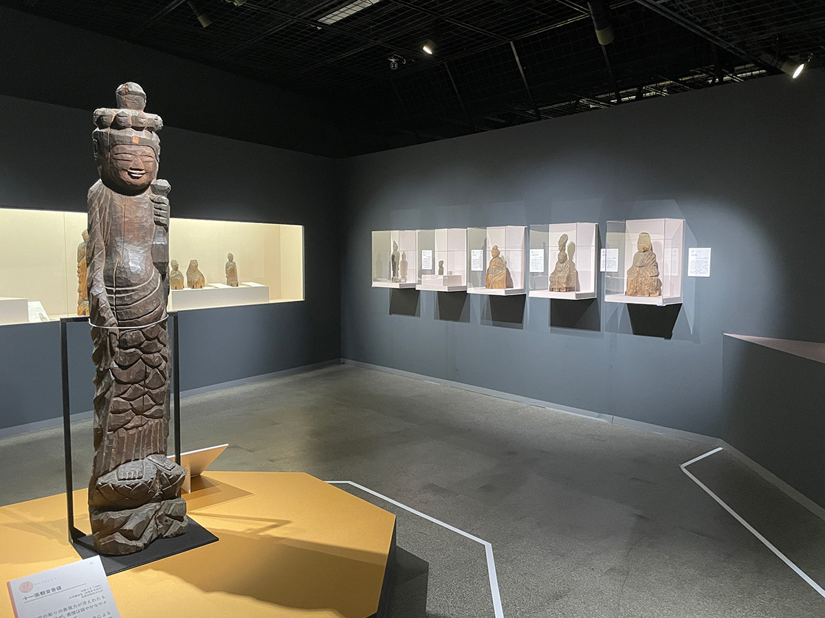 美術館「えき」KYOTO「円空展 330年の祈り」会場