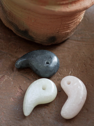 勾玉・弓矢・石器をつくろう