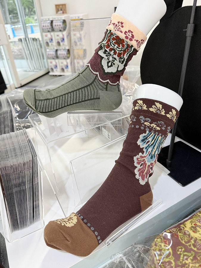 宝物の脚とおそろいソックス