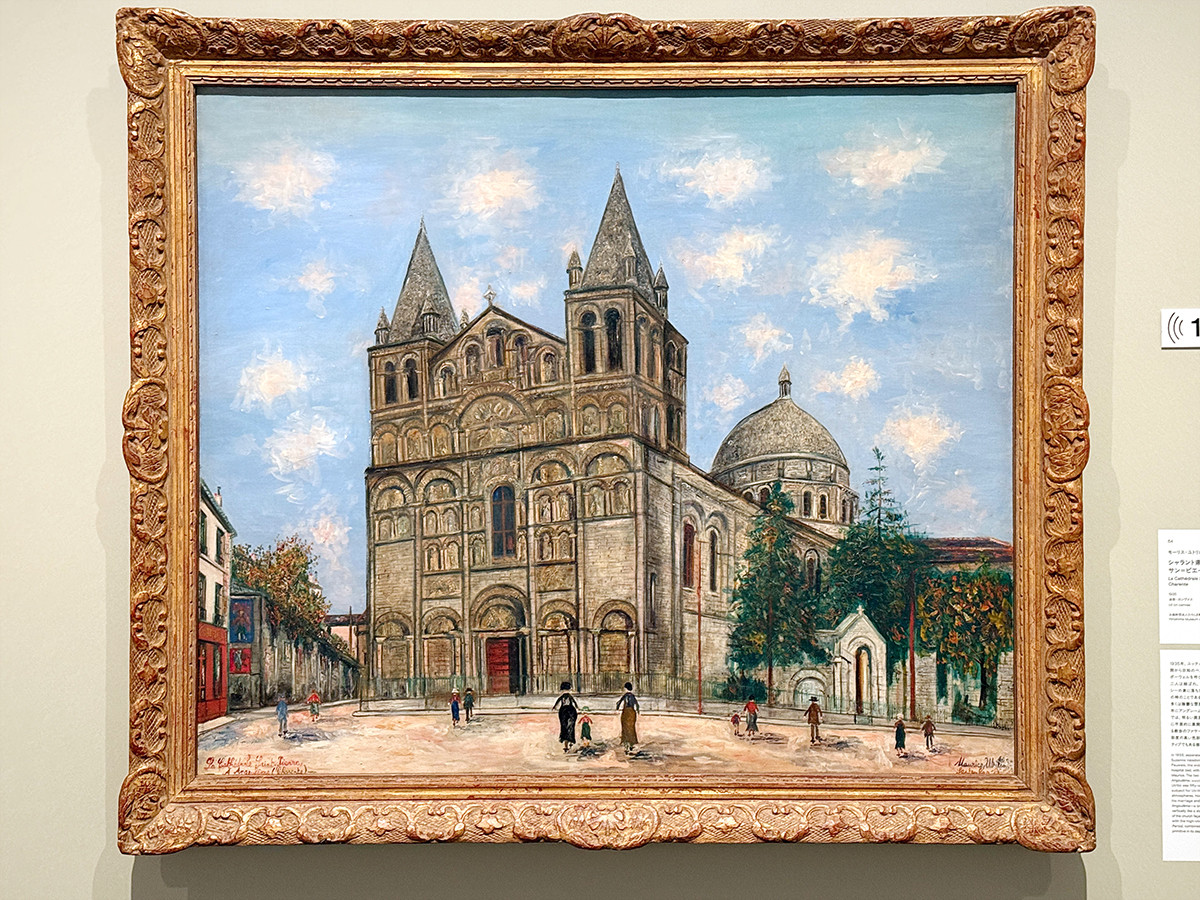 SOMPO美術館「モーリス・ユトリロ展」会場より　モーリス・ユトリロ《シャラント県アングレム、サン＝ピエール大聖堂》1935年　公益財団法人ひろしま美術館